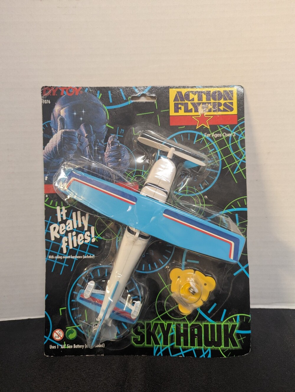 Action Flyers: Skyhawk New Sealed 1993